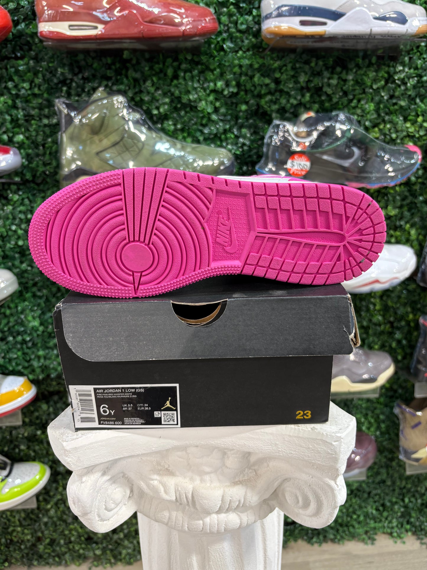 Jordan 1 Low “Fire Pink”