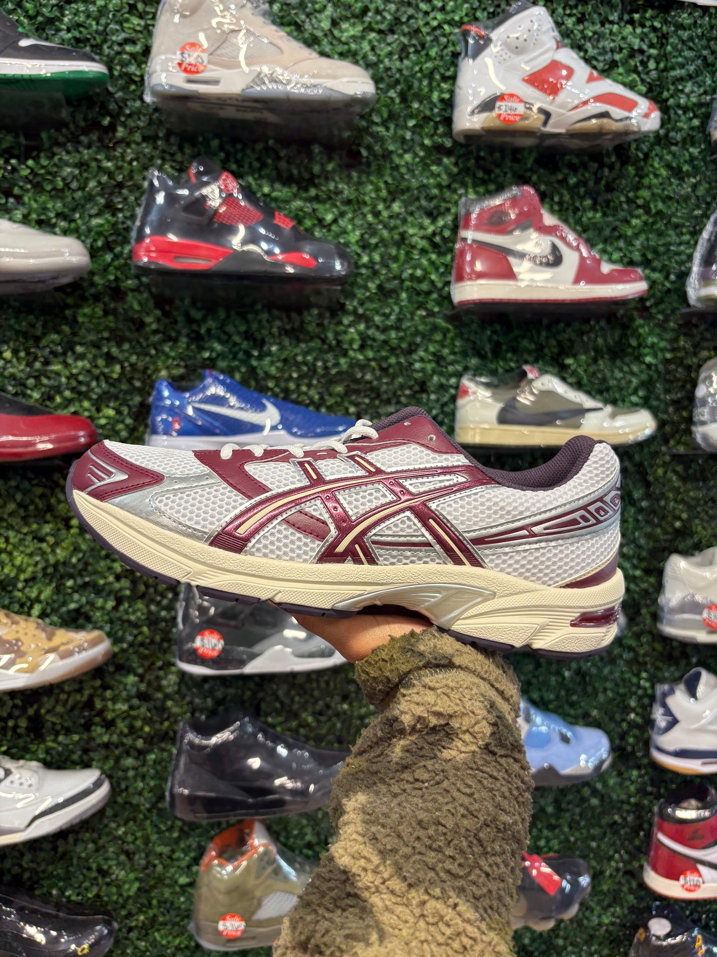Asics Gel-1130 “White/Maroon Banner”