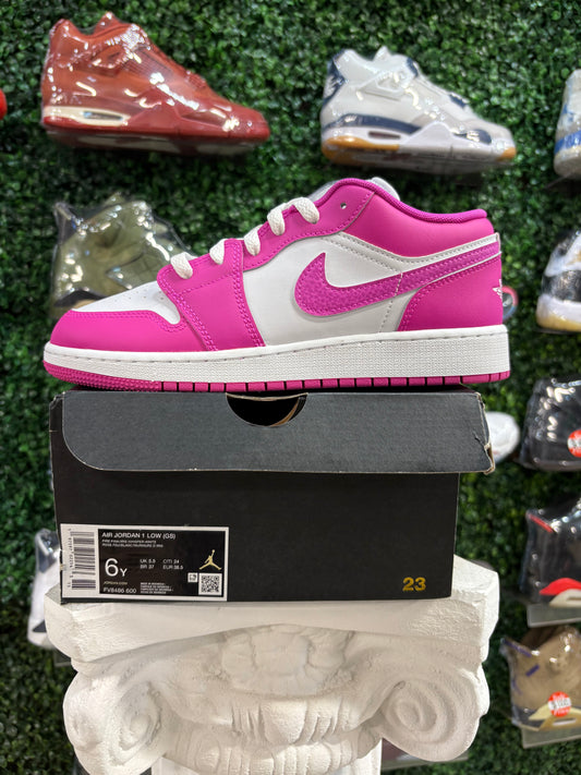 Jordan 1 Low “Fire Pink”
