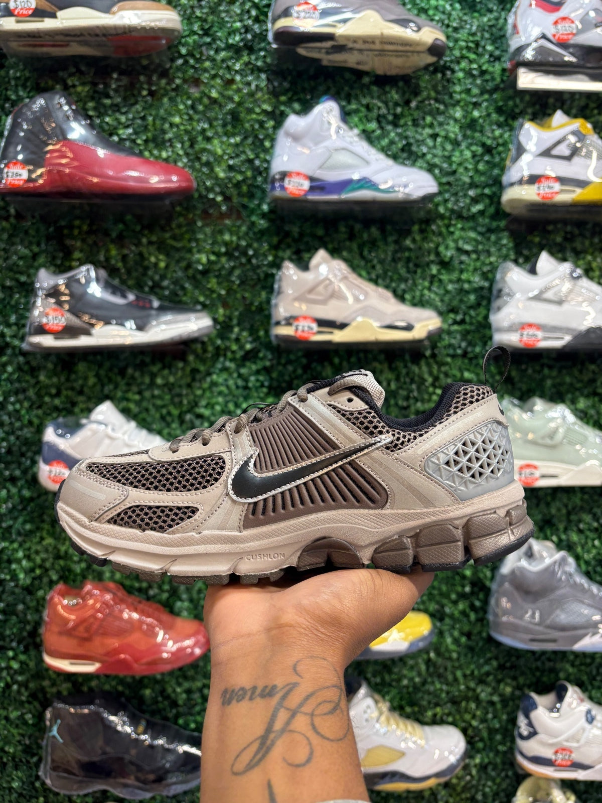 Nike Vomero 5 “College Grey Cave Stone” GS 6.5Y
