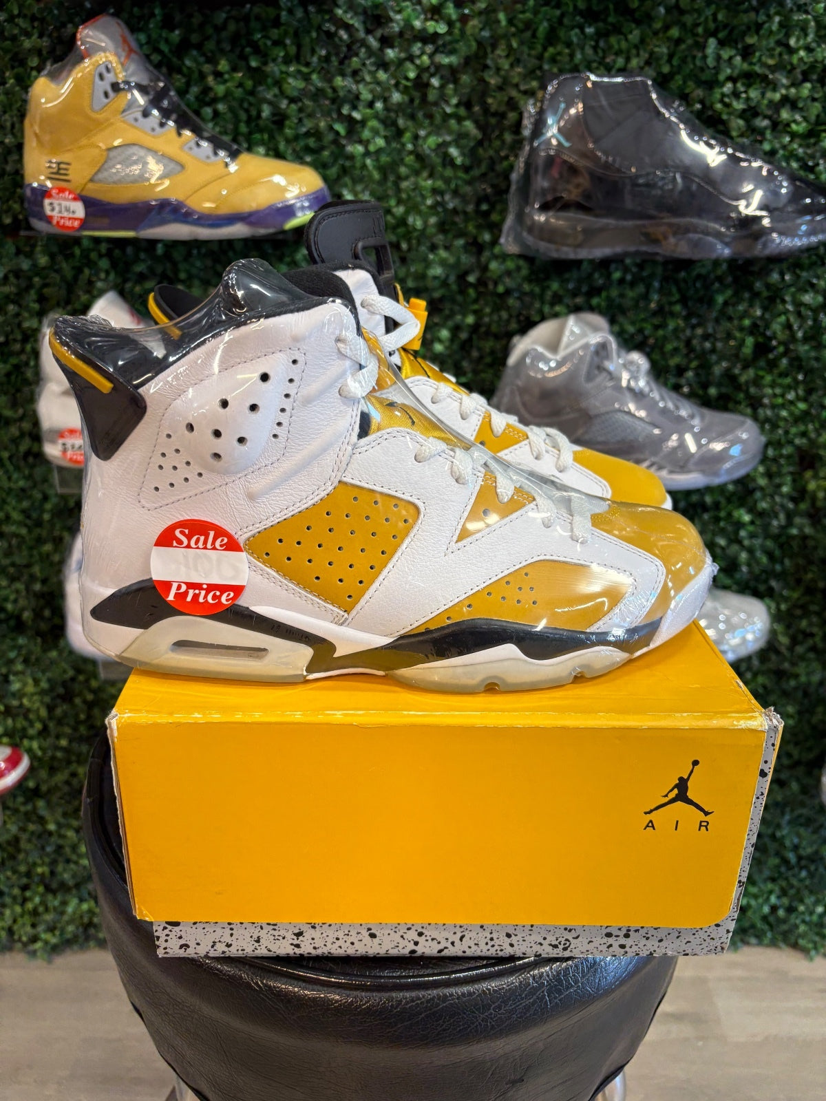 Air Jordan 6 “Yellow Ochre” Men’s 8
